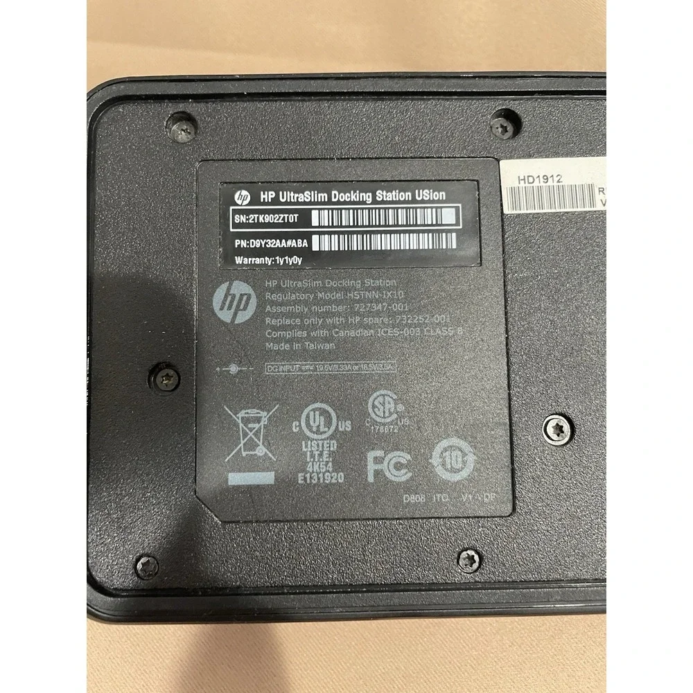 HP UltraSlim Docking Station HSTNN-IX10 D9Y32AA#ABA 727347-001 w/ 65W AC Adapter